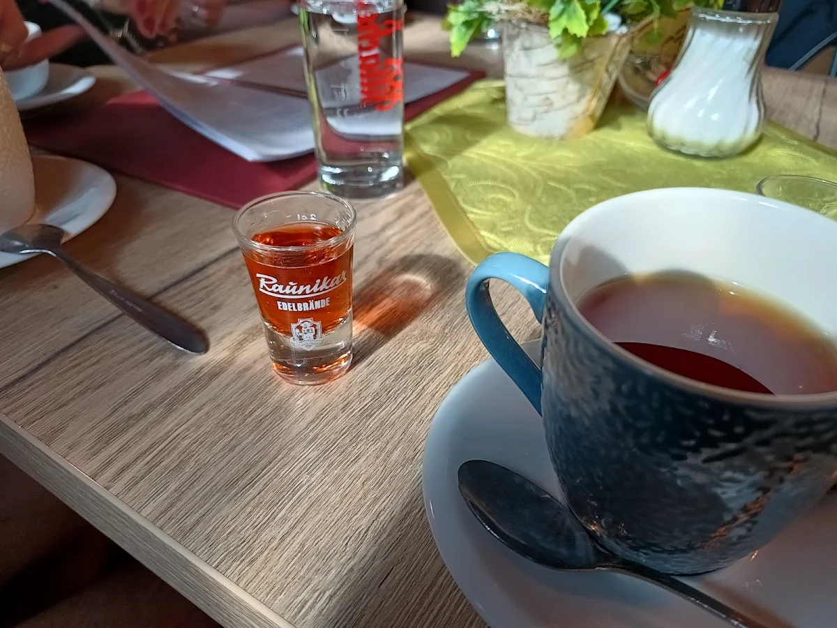 Essen und Trinken photo 2