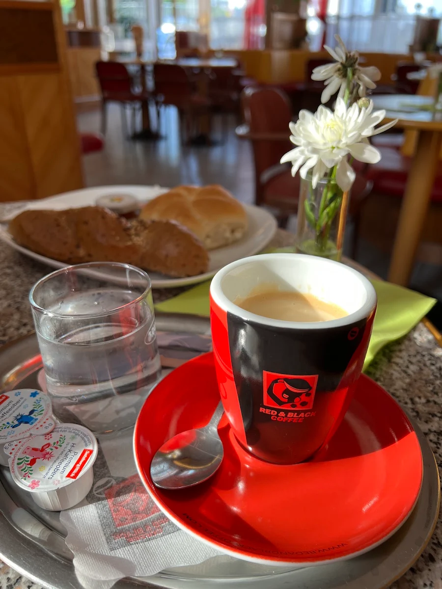 Essen und Trinken photo 2