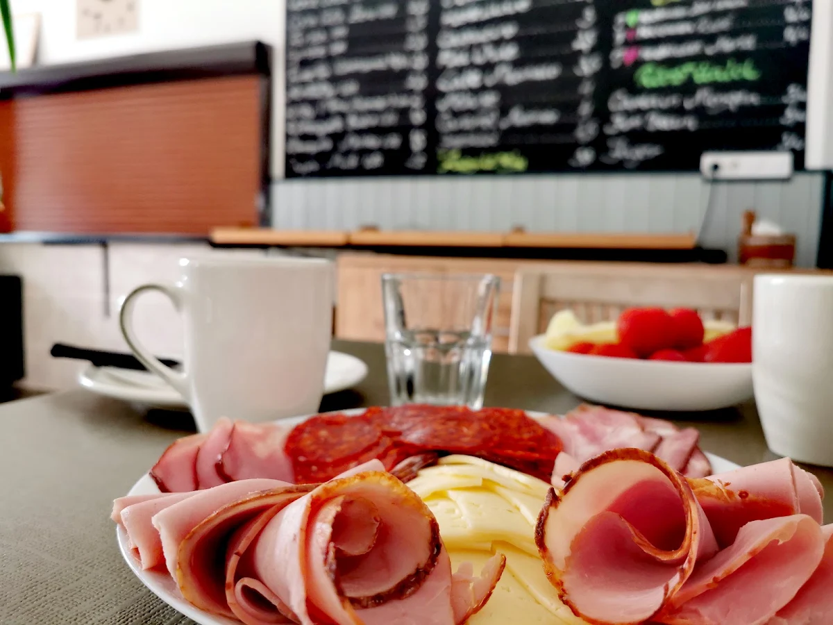 Essen und Trinken photo 2
