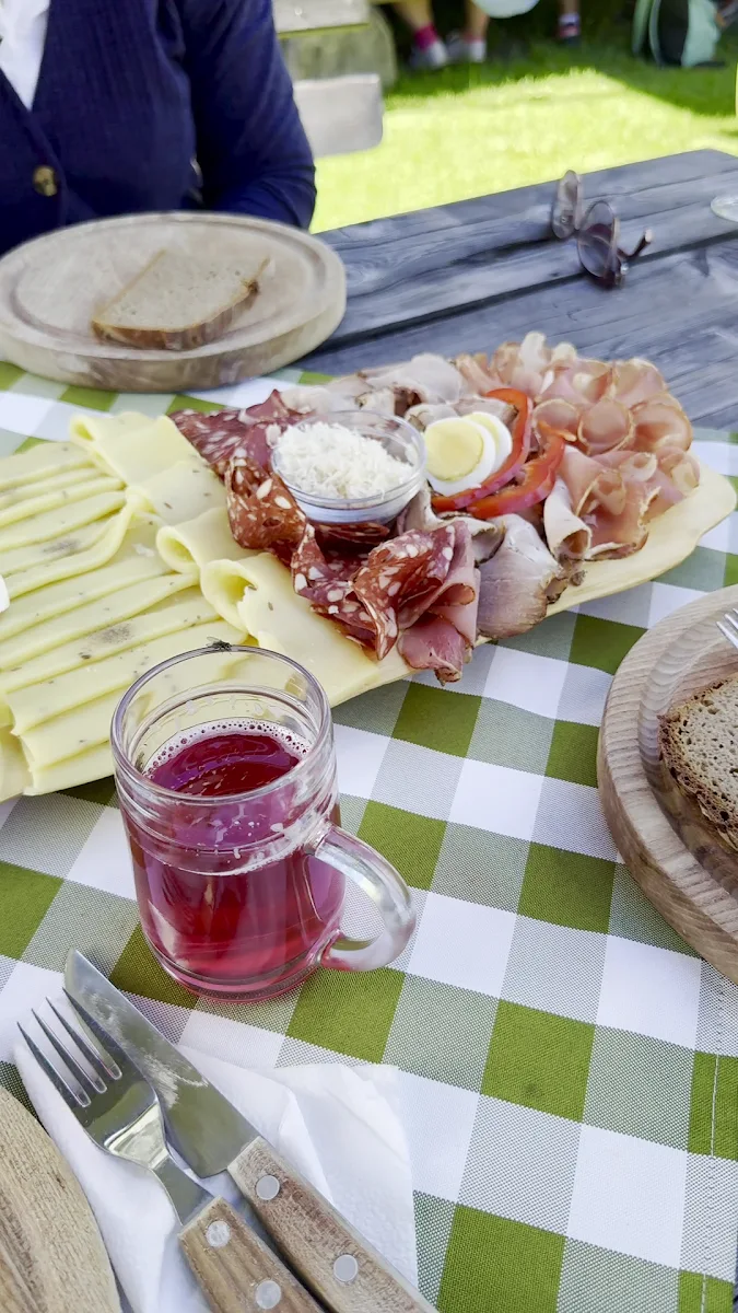 Essen und Trinken photo 2