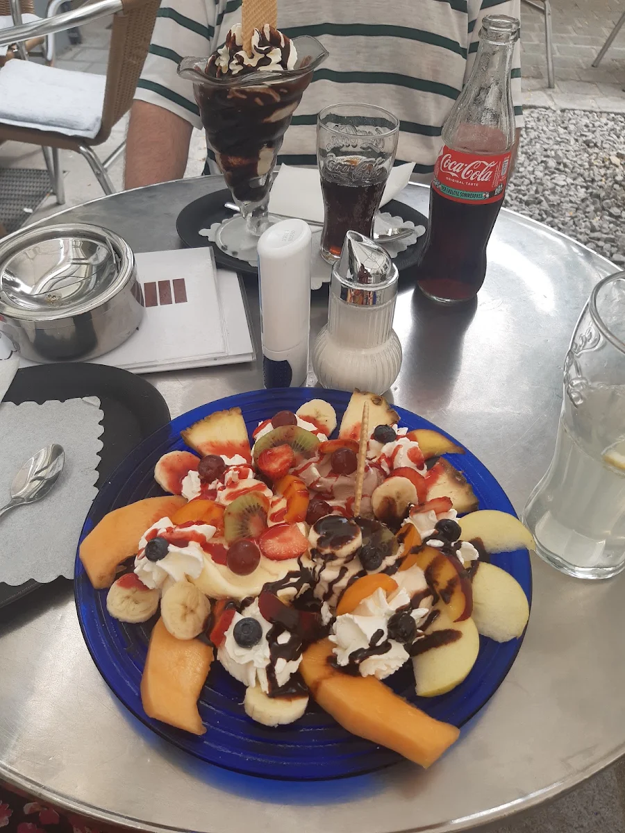Essen und Trinken photo 3