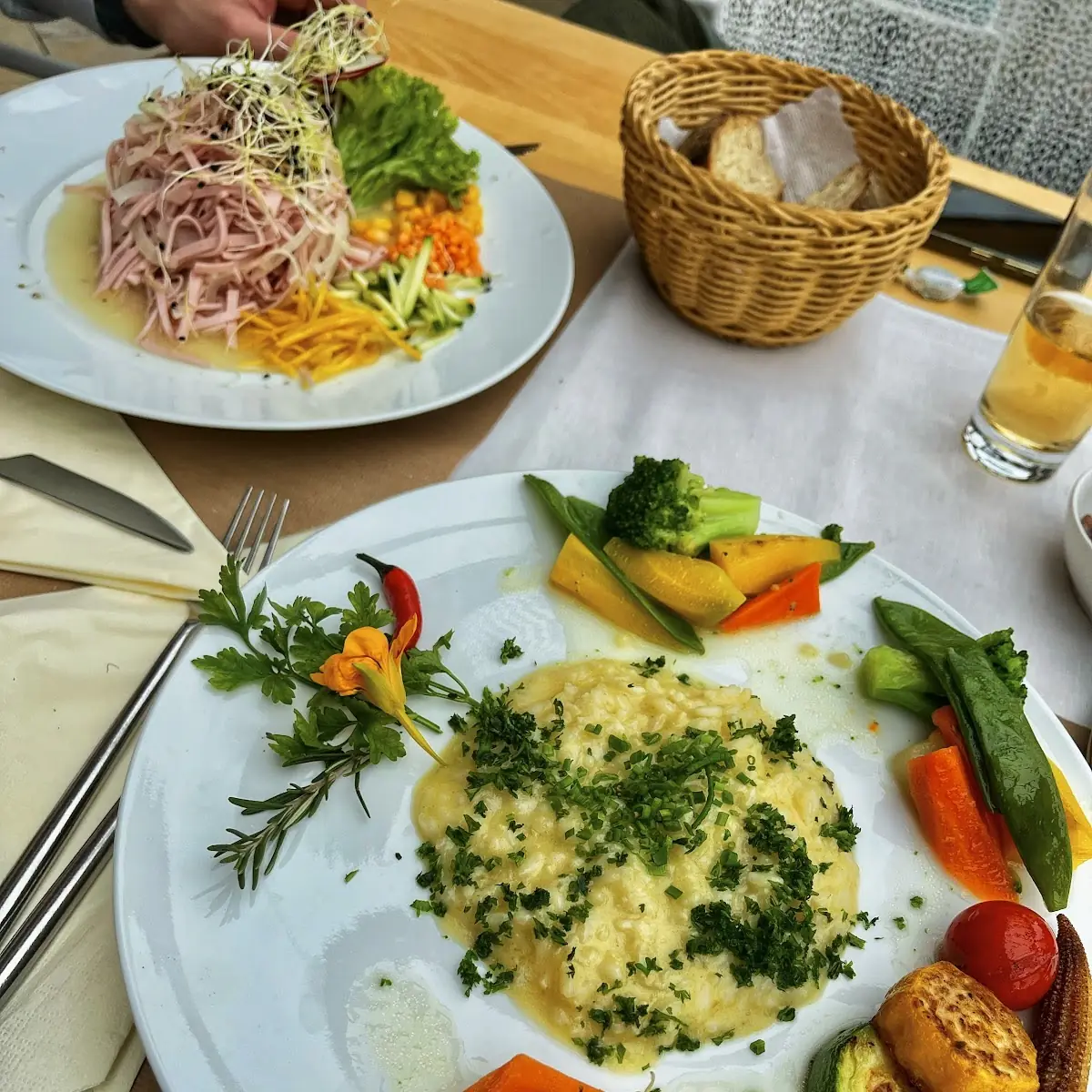 Essen und Trinken photo 2
