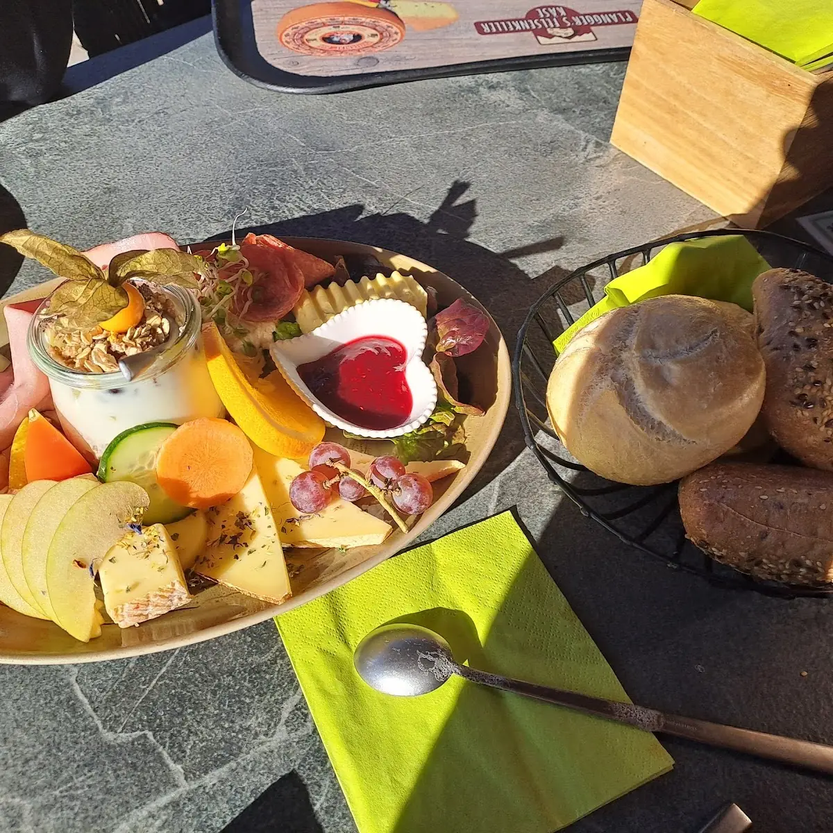 Essen und Trinken photo 2