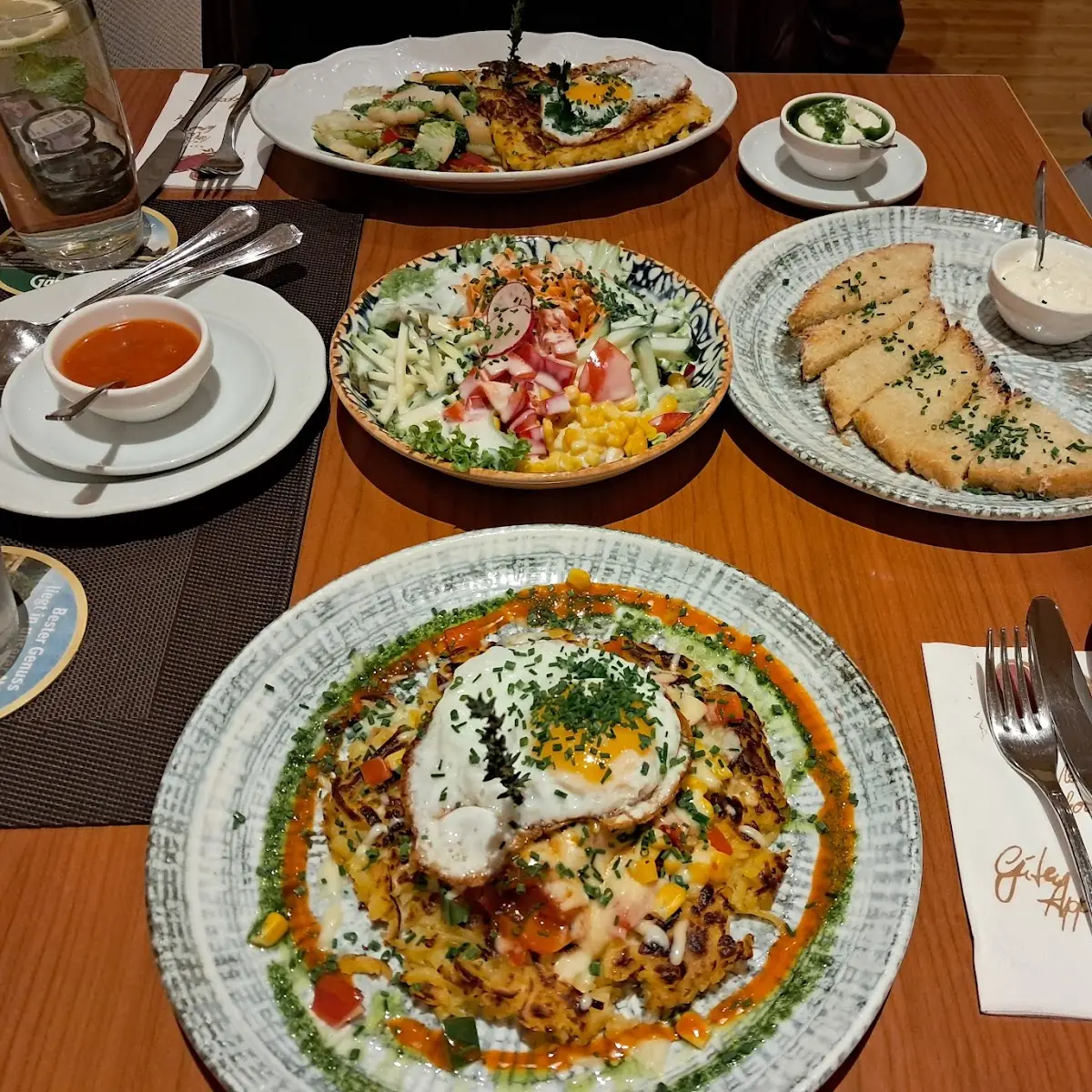Essen und Trinken photo 3