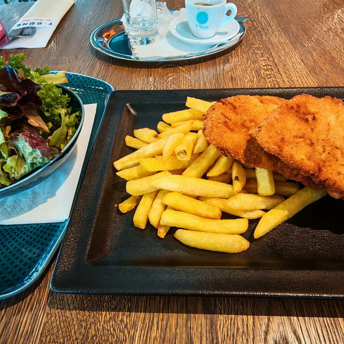 Essen und Trinken, T-Bone Bar Burger Steakhouse Parndorf