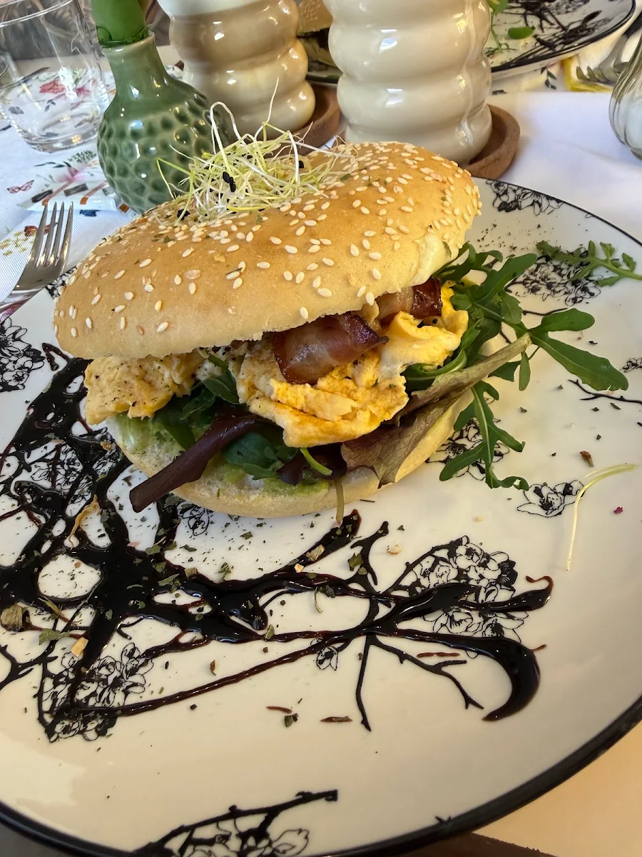 Essen und Trinken photo 2
