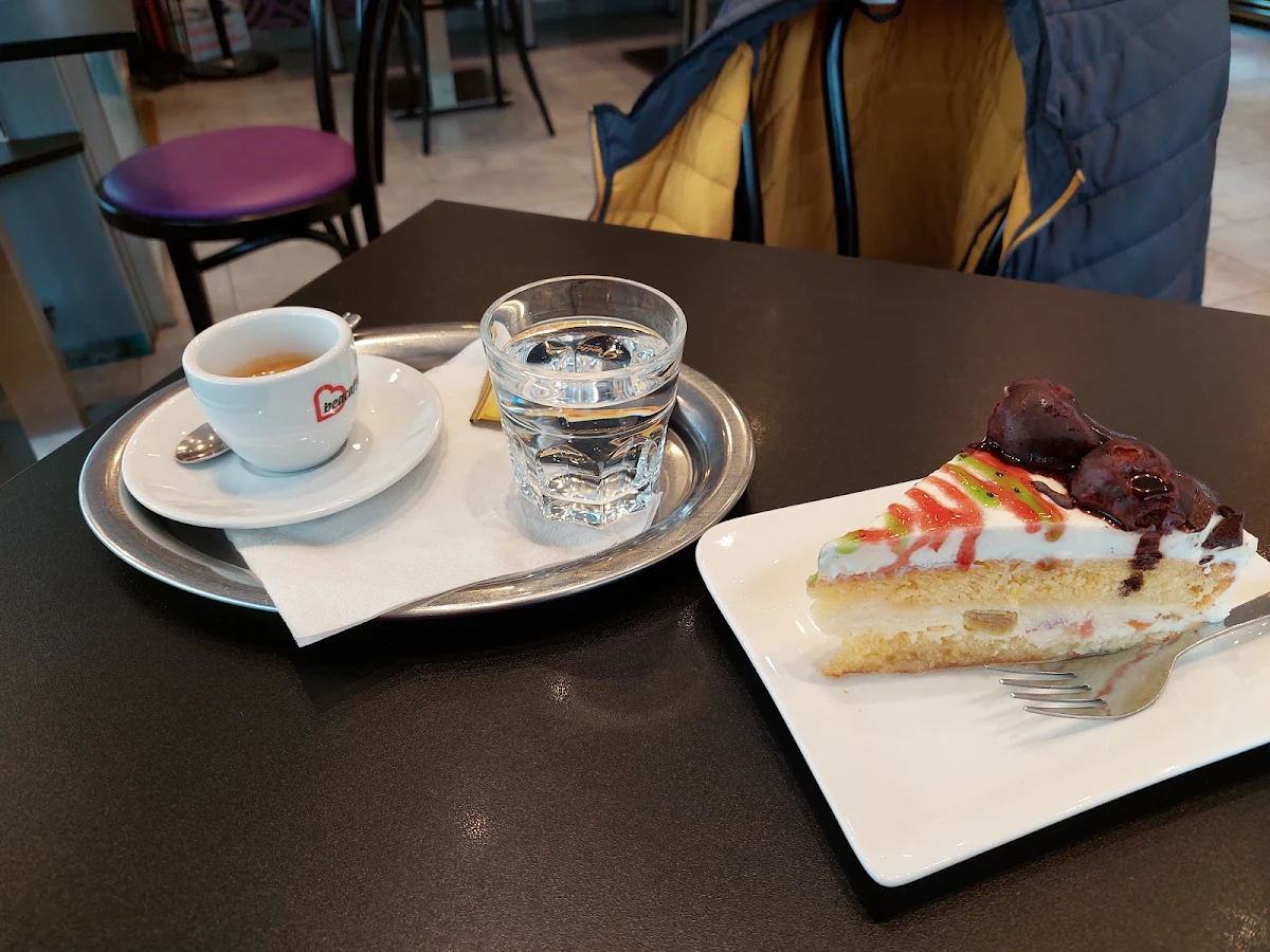 Essen und Trinken photo 4