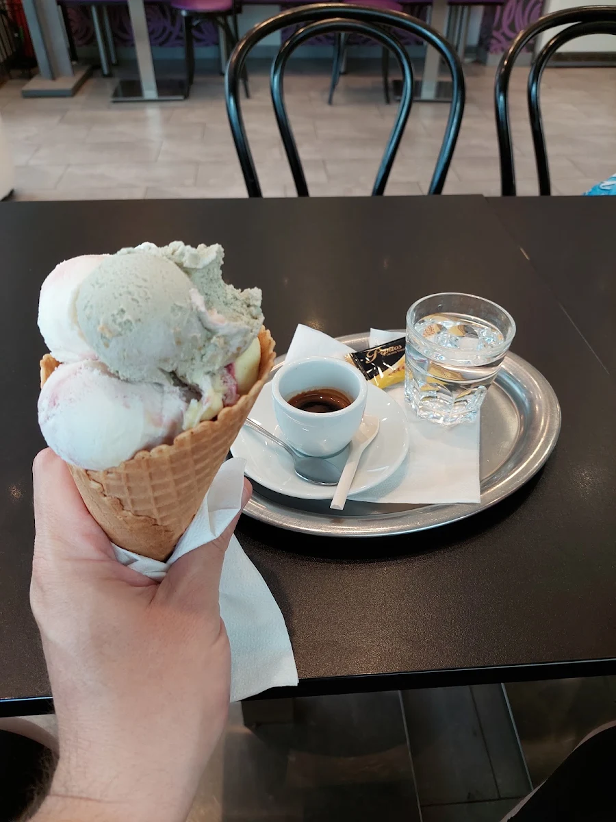 Essen und Trinken photo 6