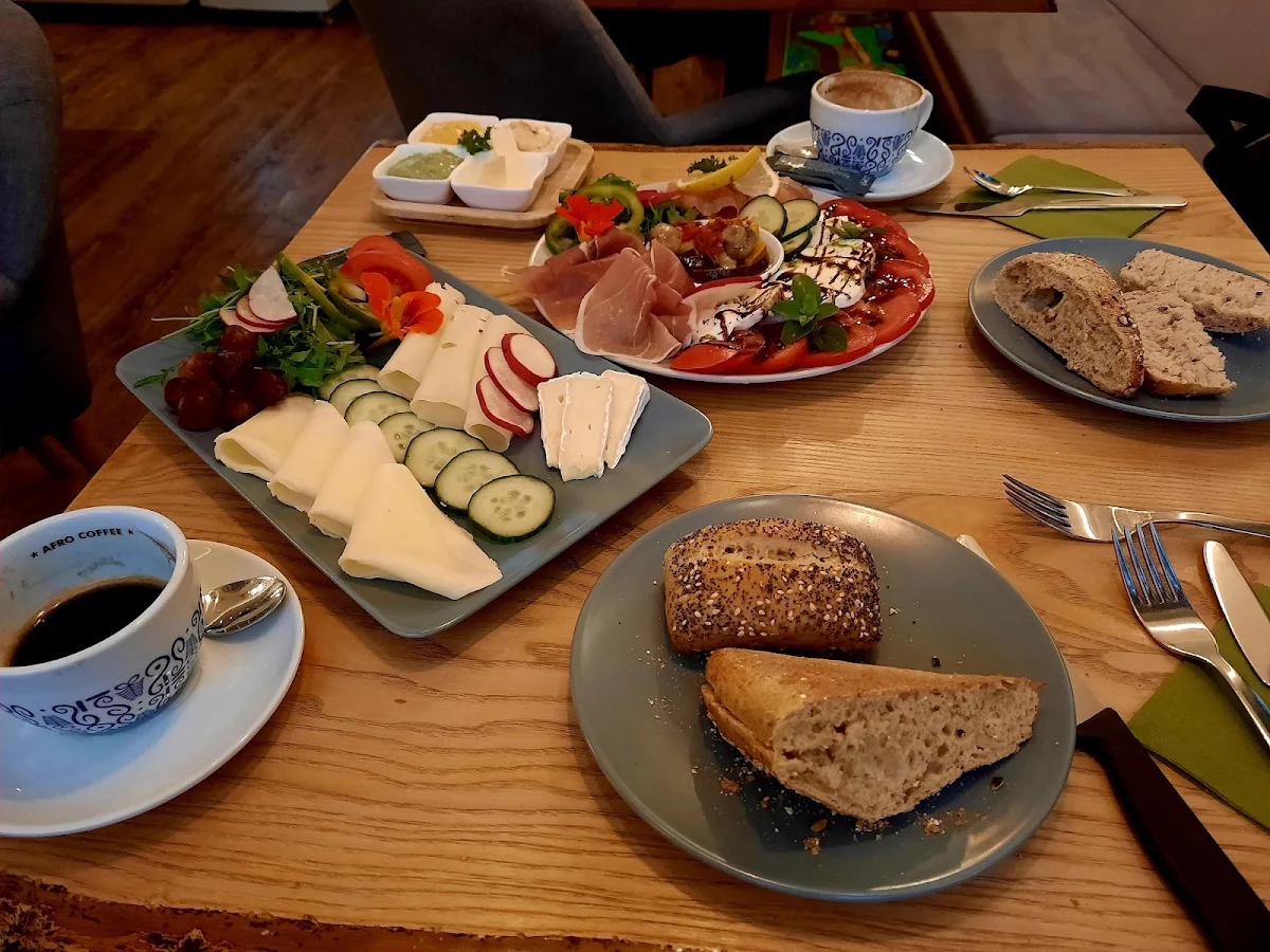 Essen und Trinken photo 2