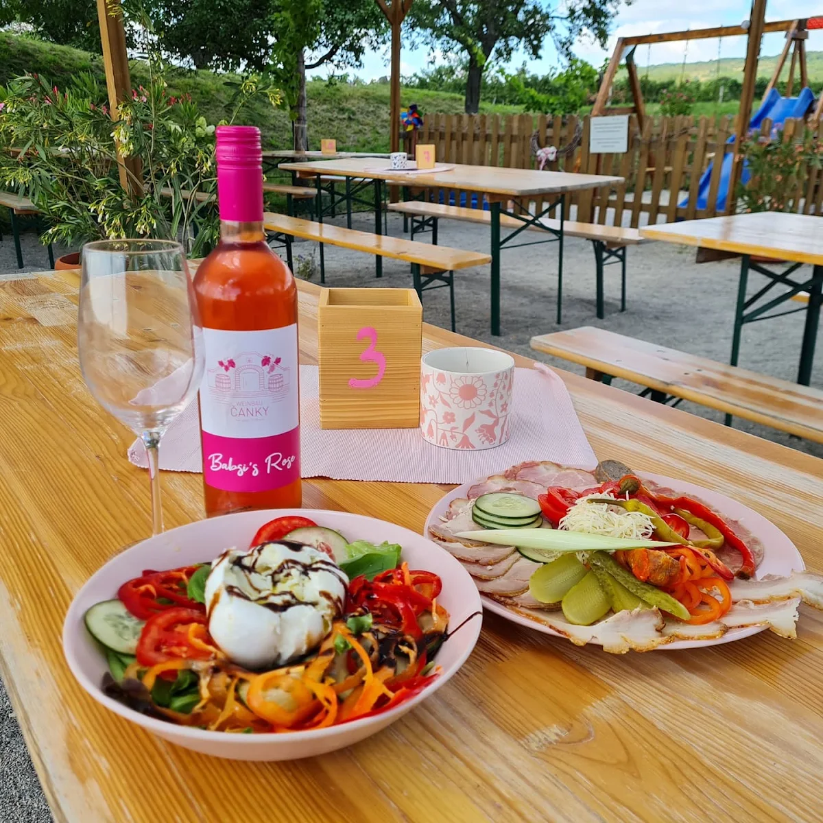 Essen und Trinken photo 1