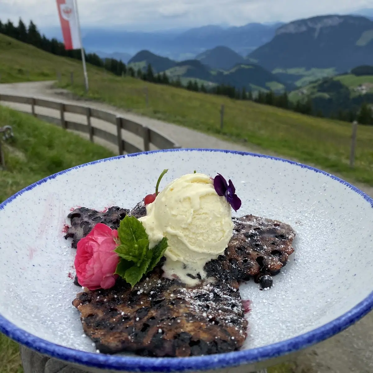 Essen und Trinken photo 1