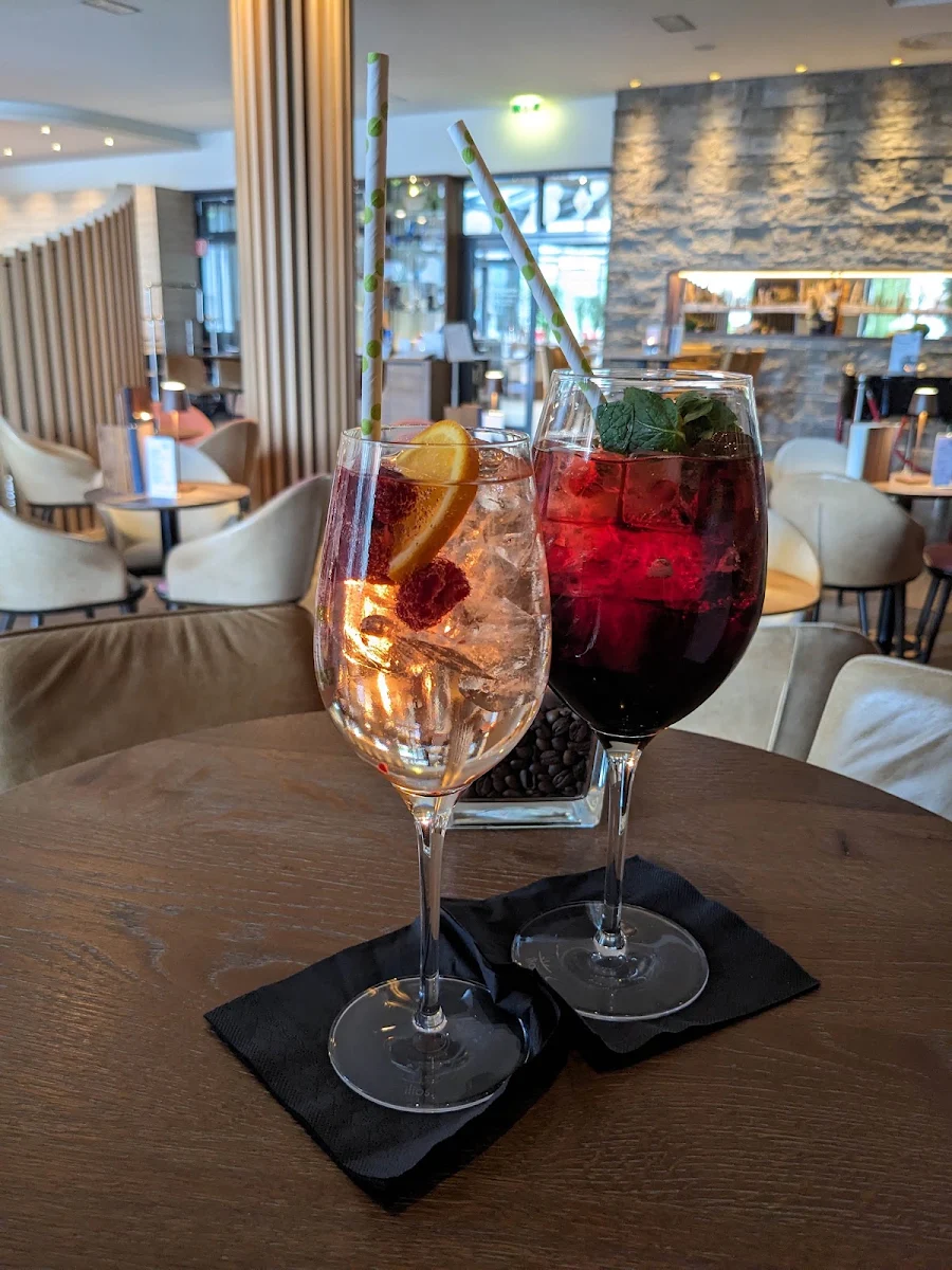 Essen und Trinken photo 2