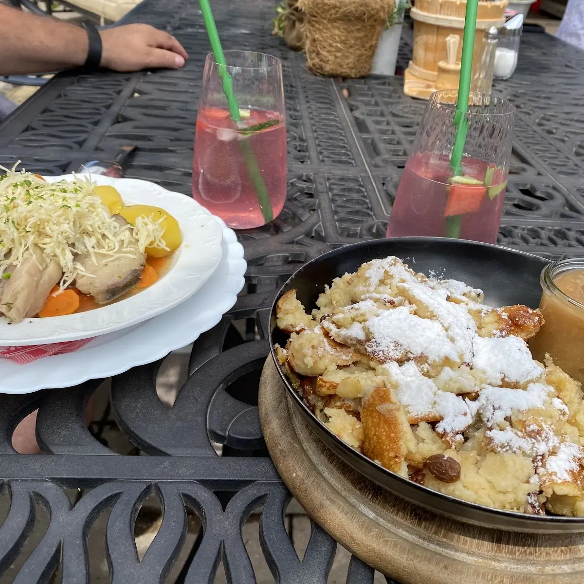Essen und Trinken photo 2