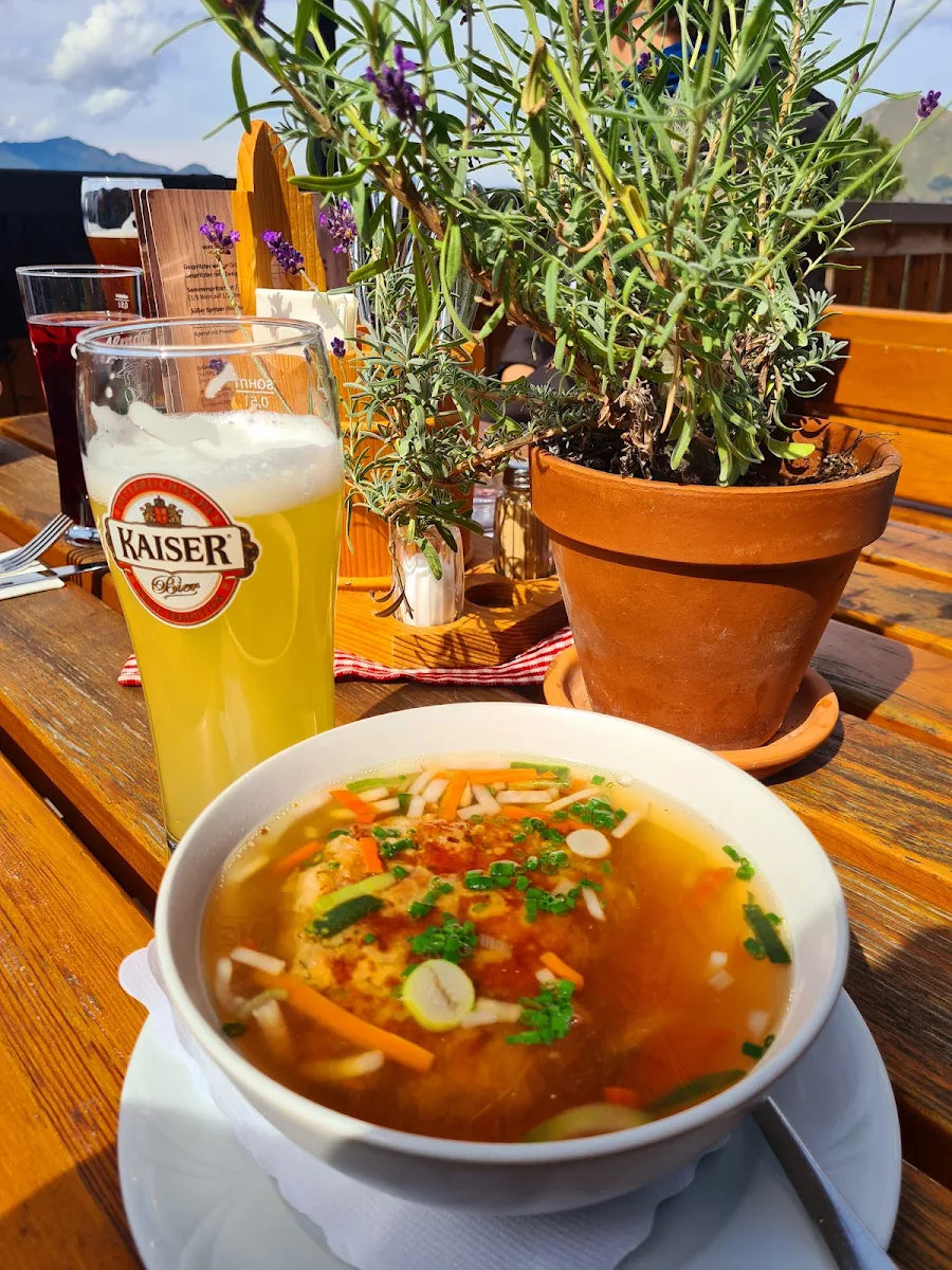Essen und Trinken photo 2