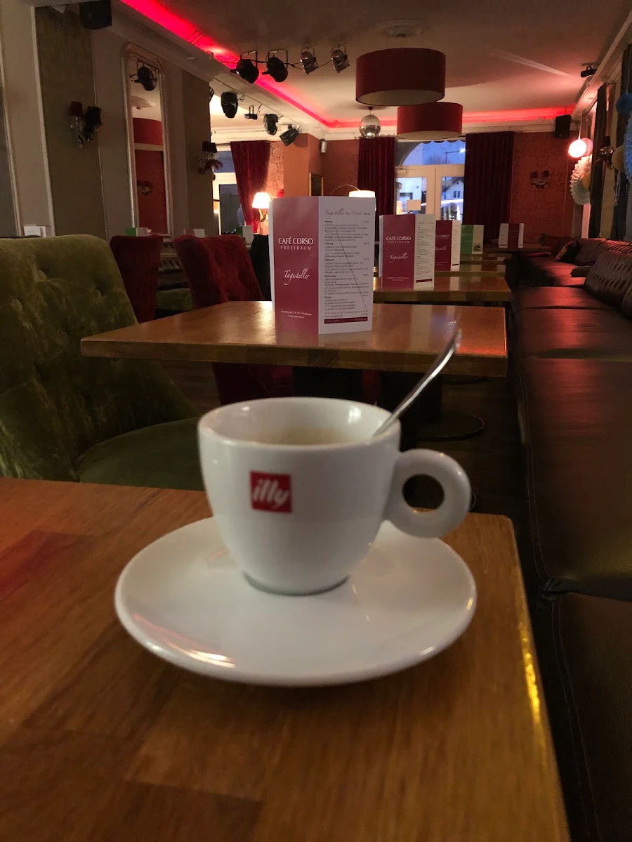 Essen und Trinken photo 1