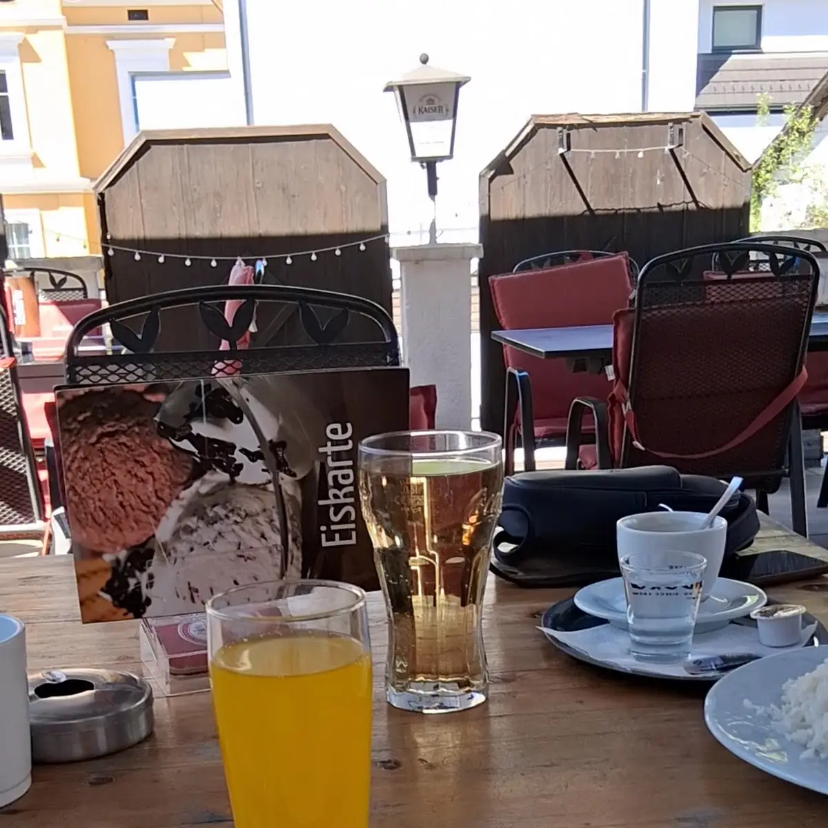 Essen und Trinken photo 2