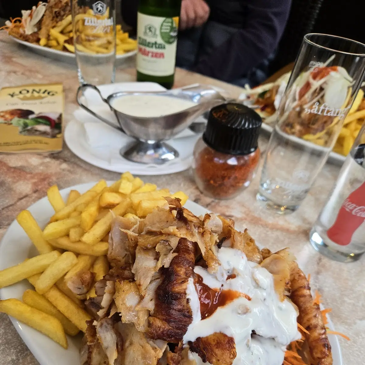 Essen und Trinken photo 1