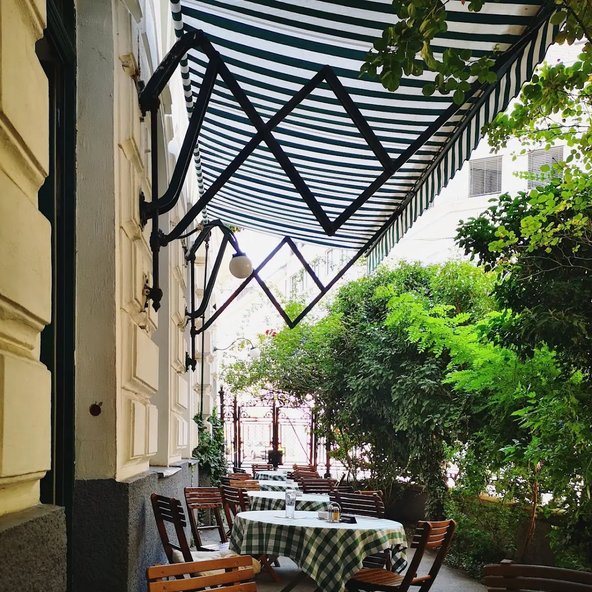 Atmosphäre, Gasthaus Ubl