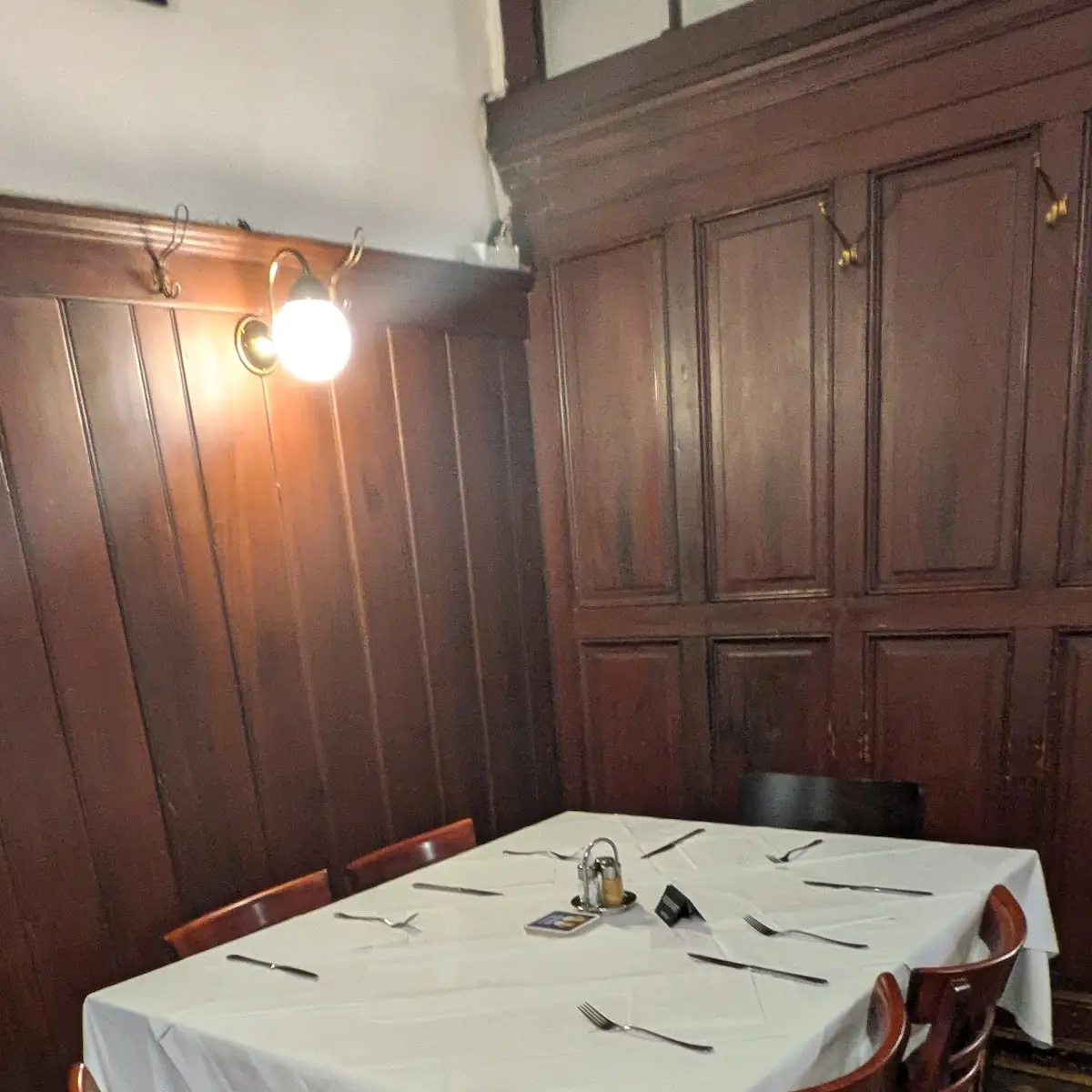 Atmosphäre, Gasthaus Ubl