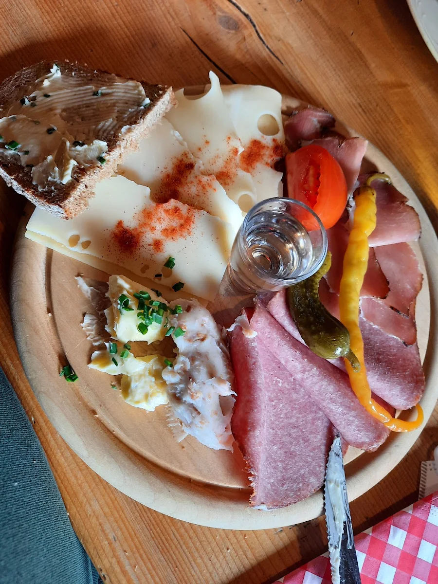 Essen und Trinken, Berggasthof Rübezahl-Hütte