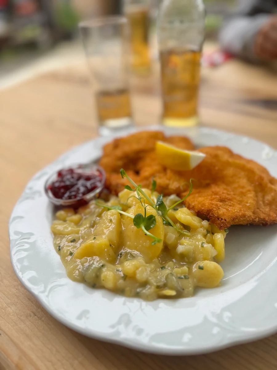 Essen und Trinken, Berggasthof Rübezahl-Hütte