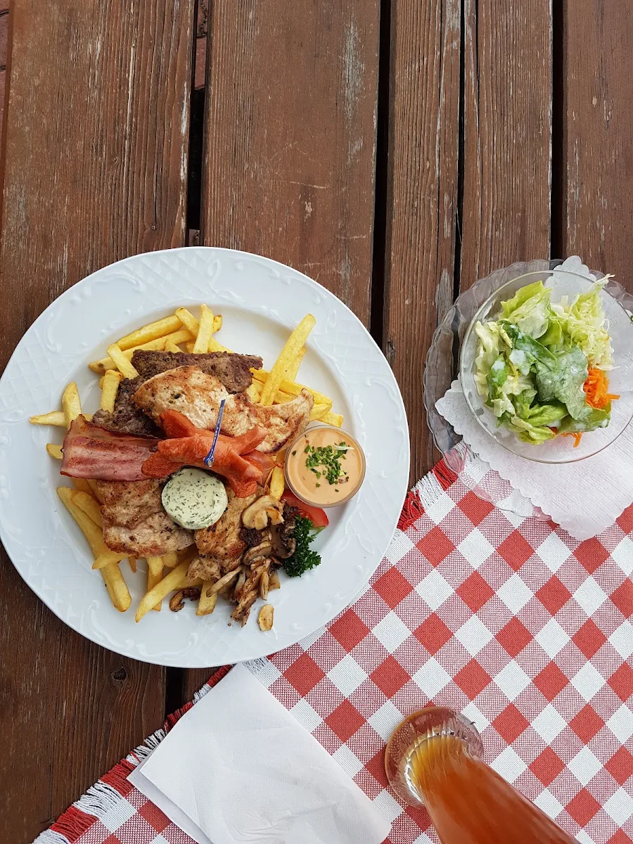 Essen und Trinken photo 2