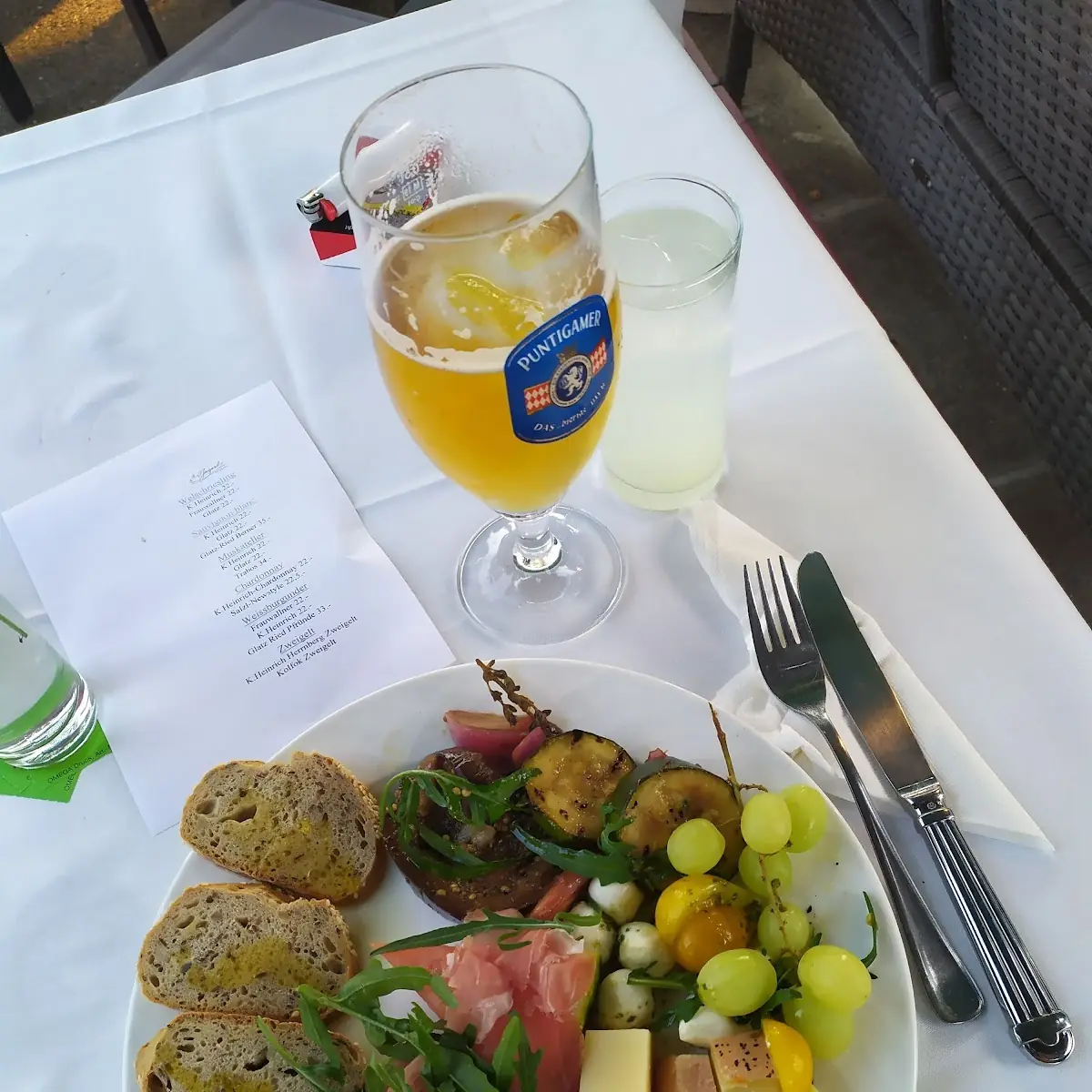 Essen und Trinken photo 1