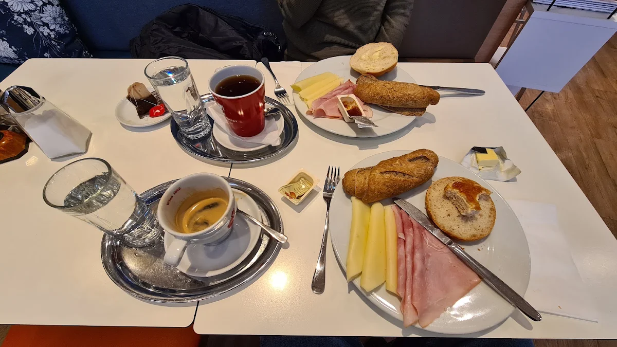 Essen und Trinken photo 5