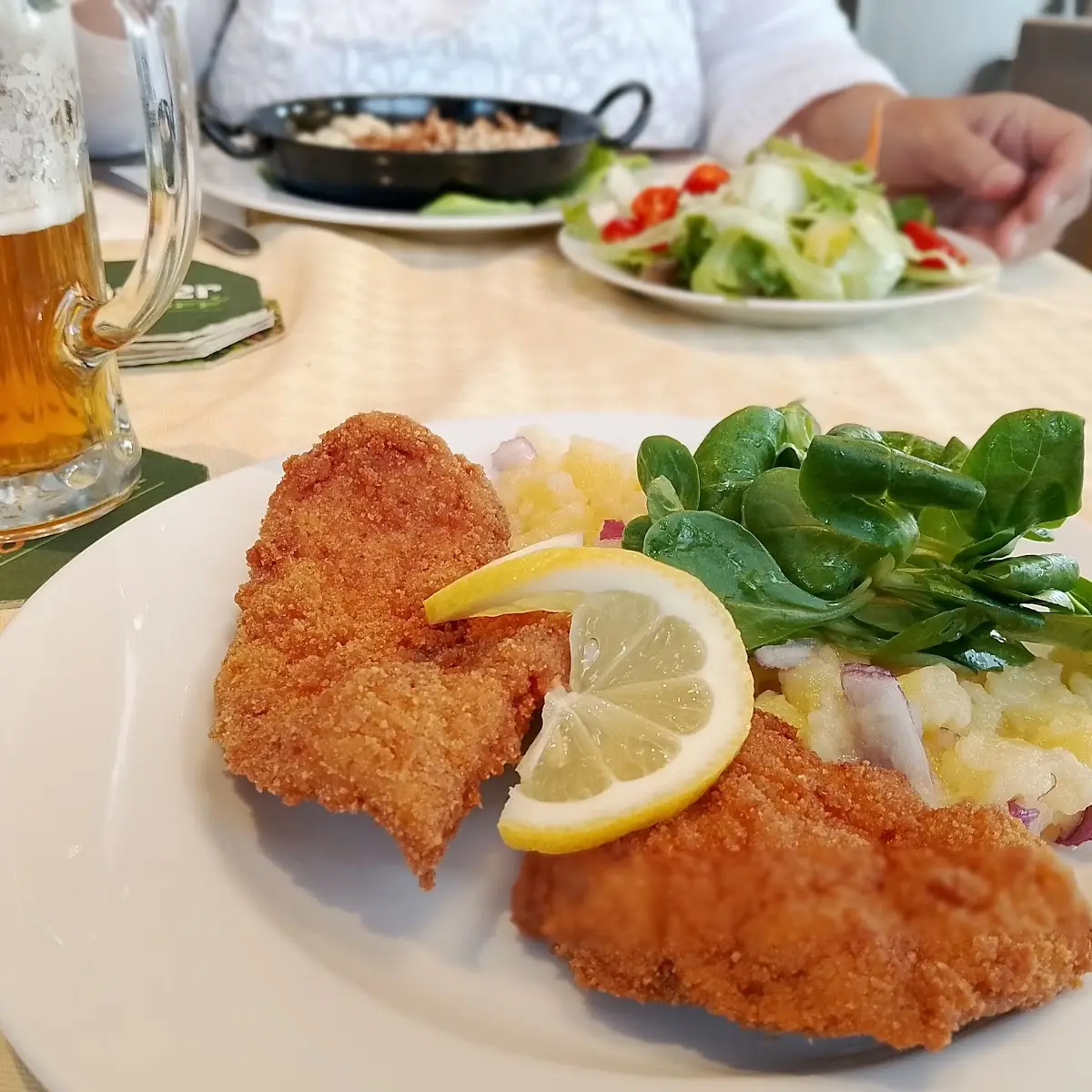 Essen und Trinken photo 1
