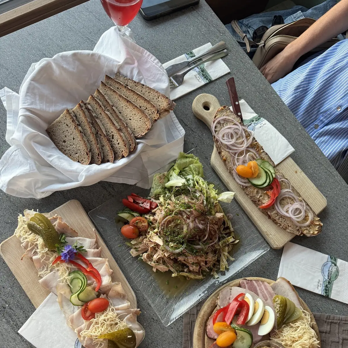 Essen und Trinken photo 3