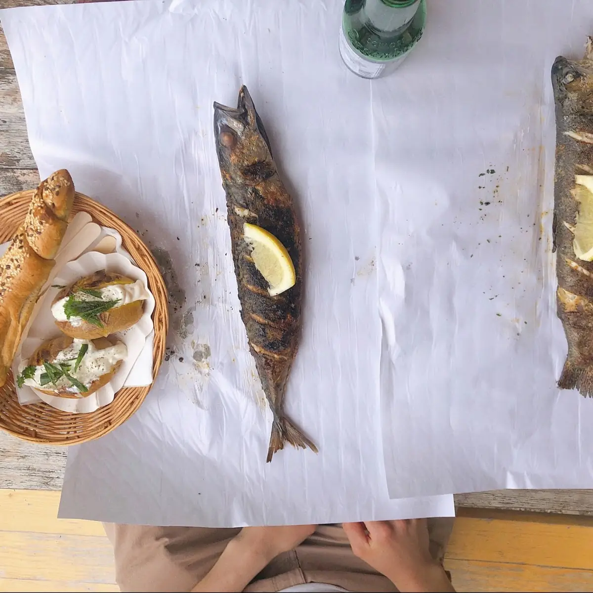 Essen und Trinken, Steckerlfisch in Abersee