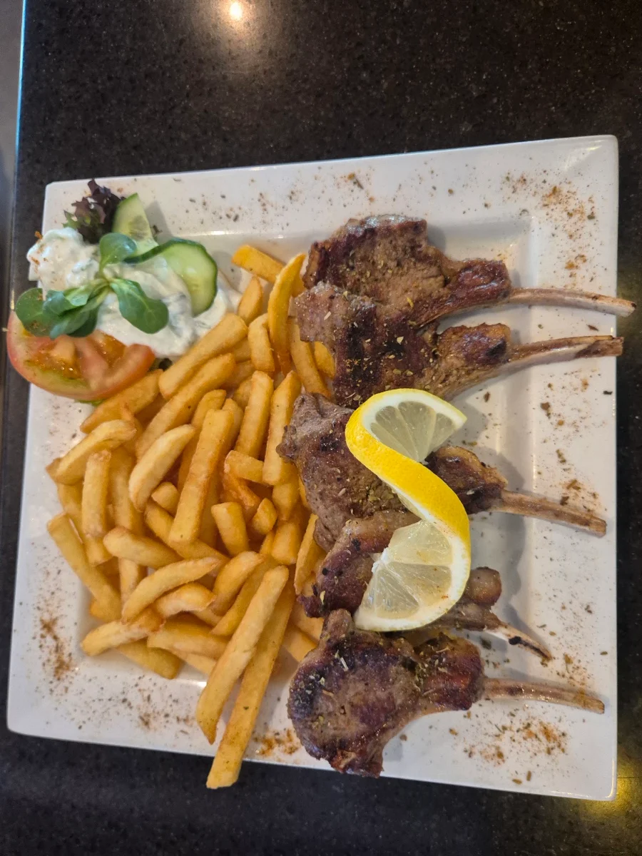Essen und Trinken photo 1