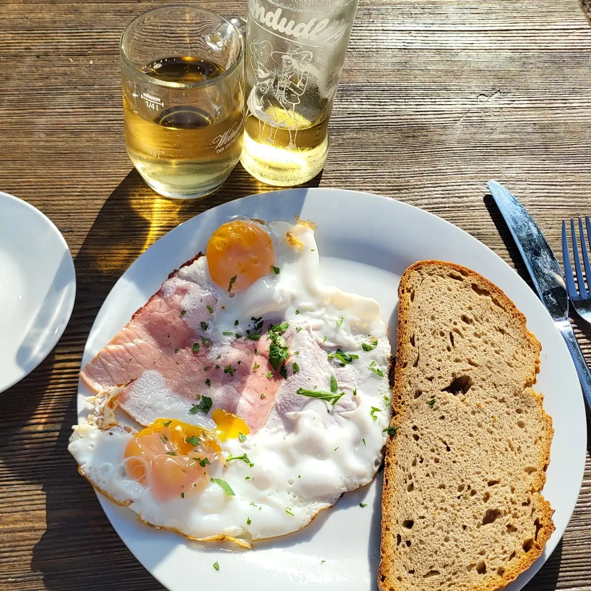 Essen und Trinken photo 3