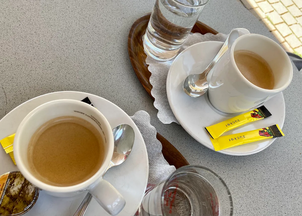 Essen und Trinken photo 2