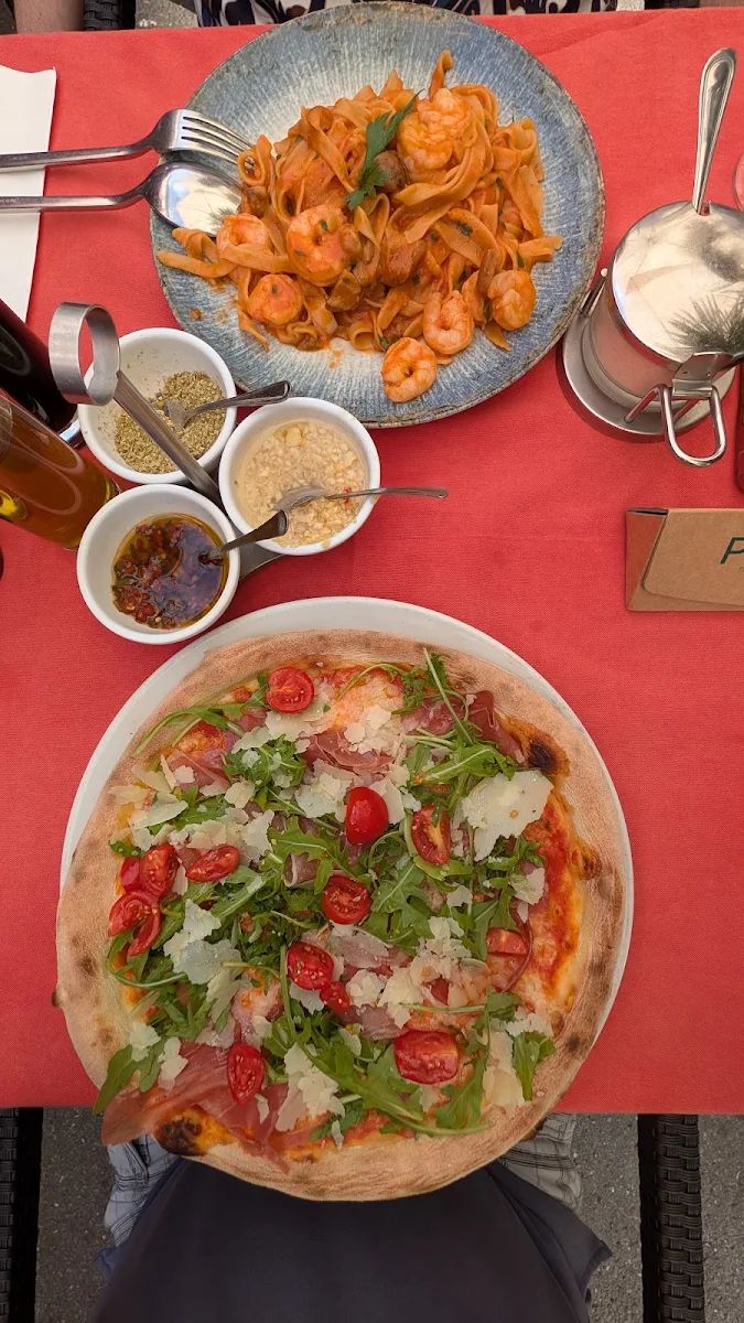Essen und Trinken photo 2