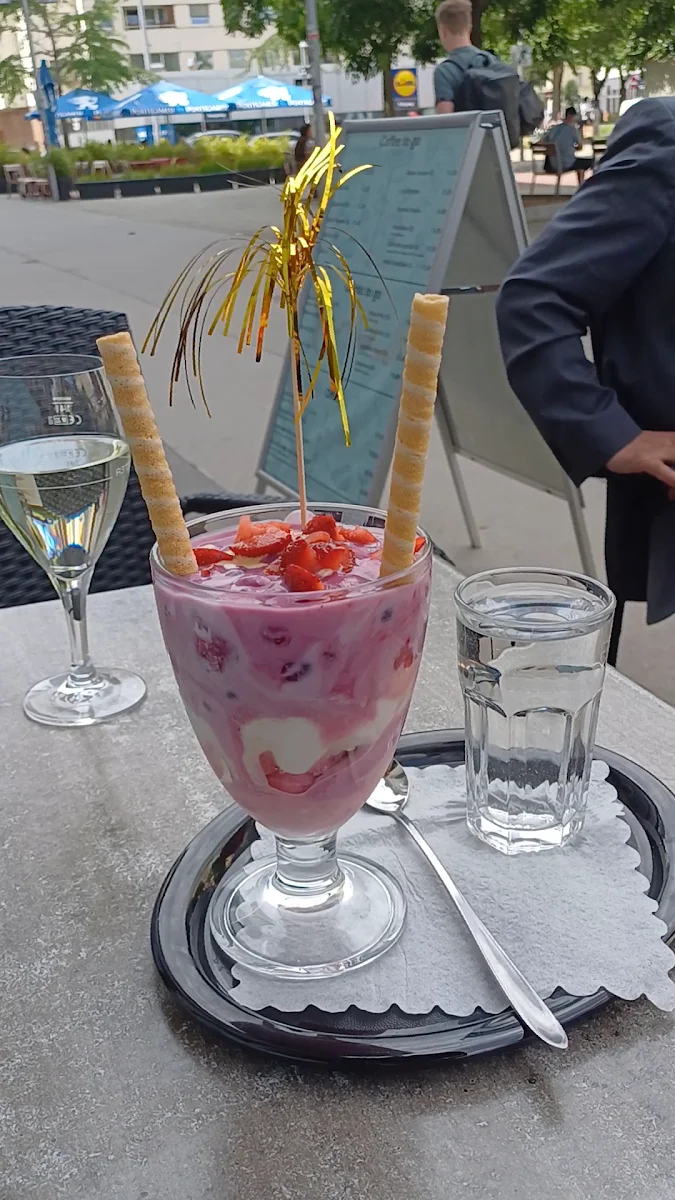 Essen und Trinken photo 2