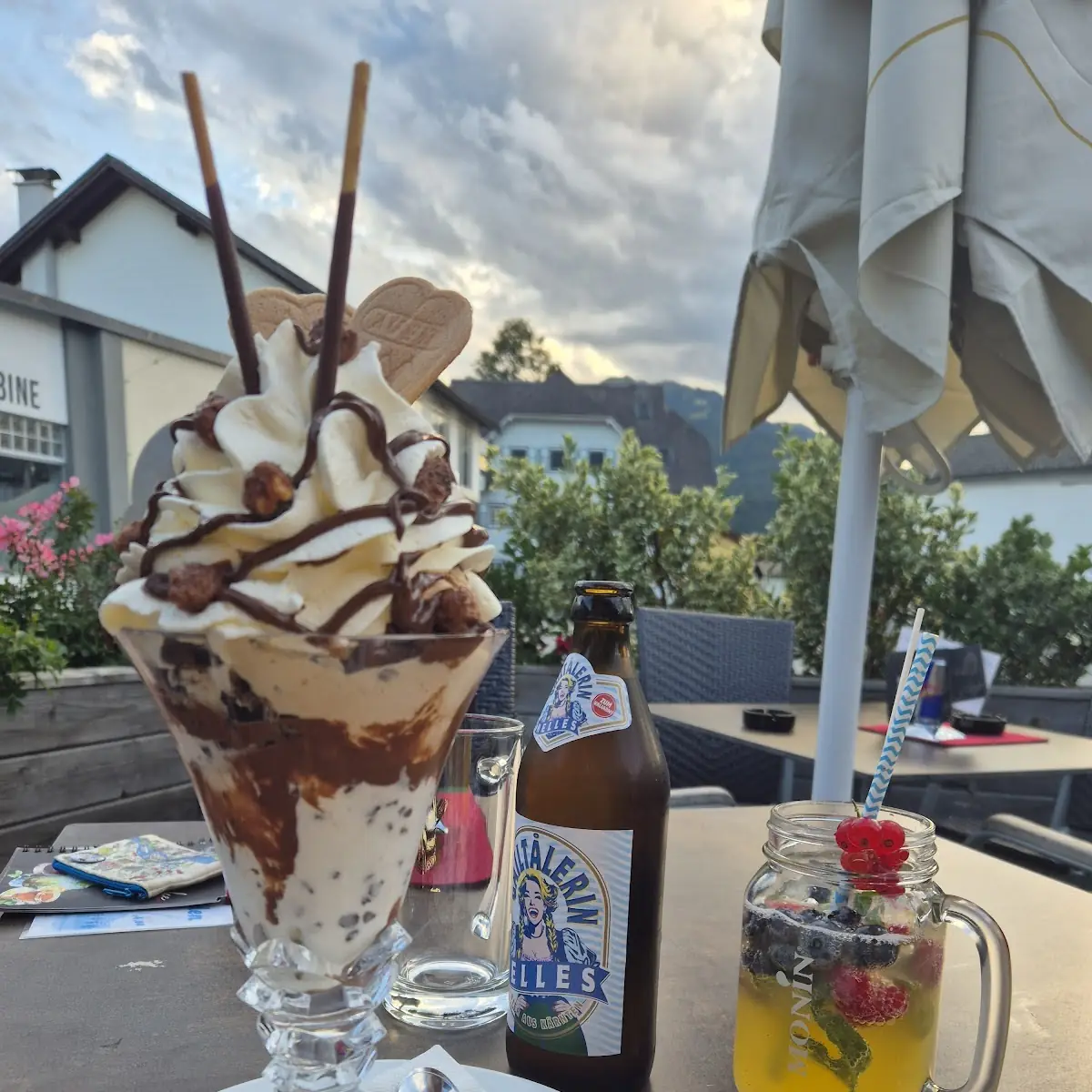 Essen und Trinken photo 2