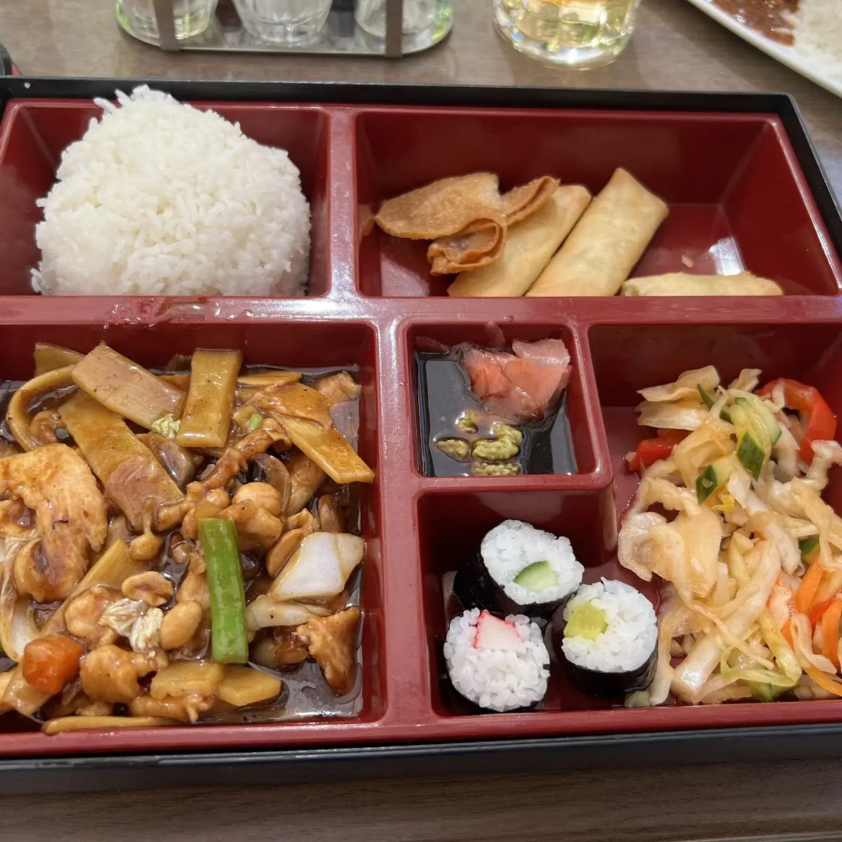 Essen und Trinken photo 1