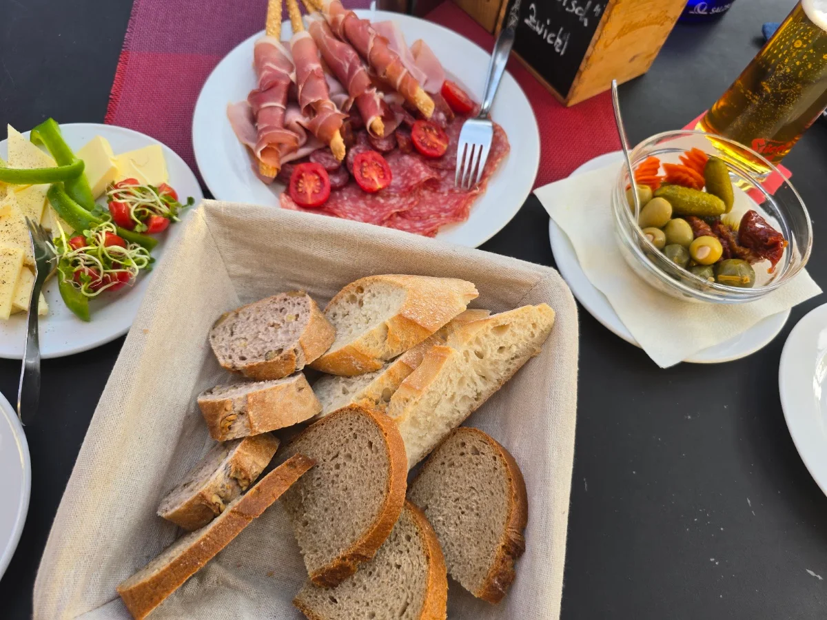 Essen und Trinken photo 2