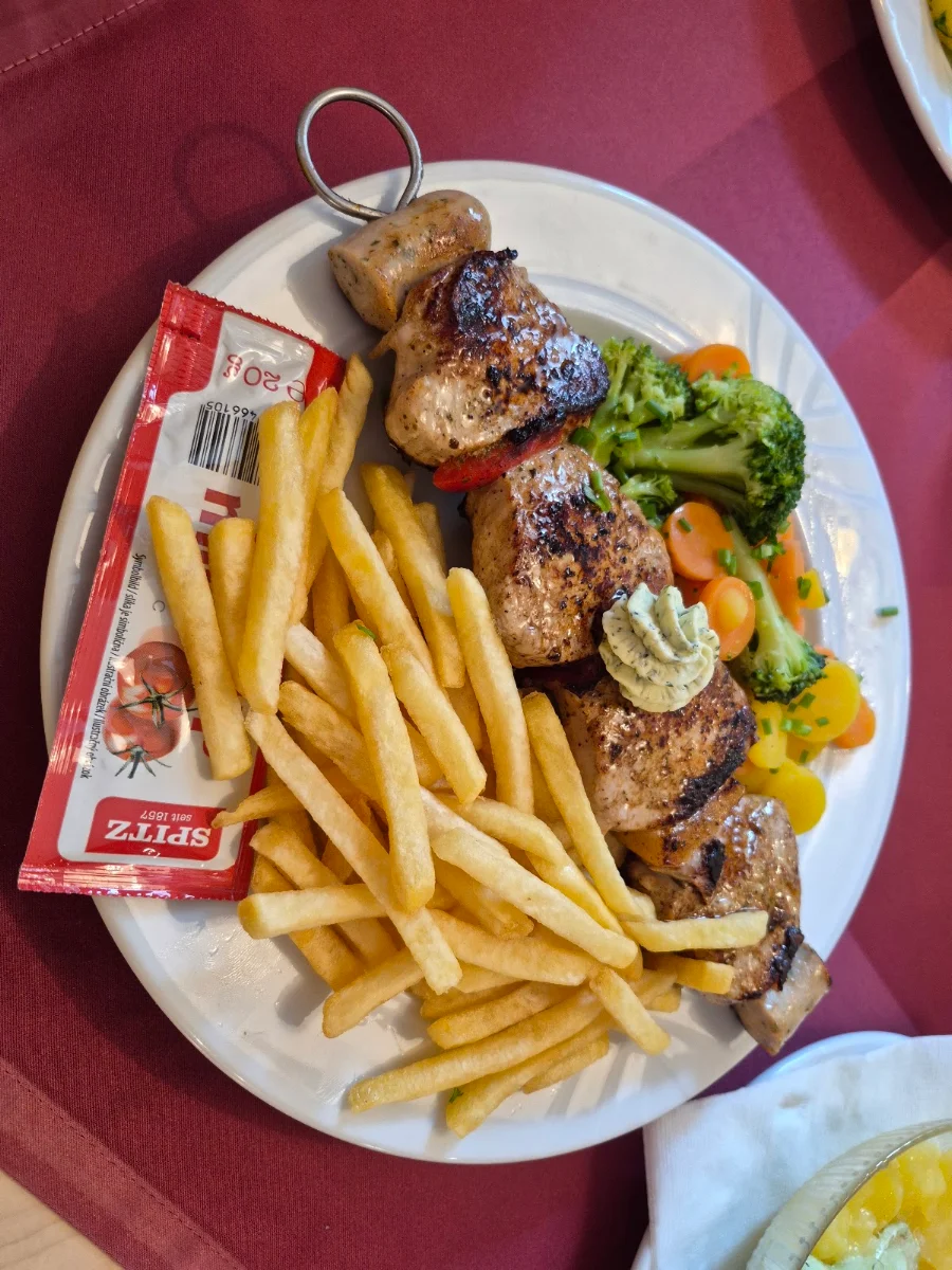 Essen und Trinken photo 2