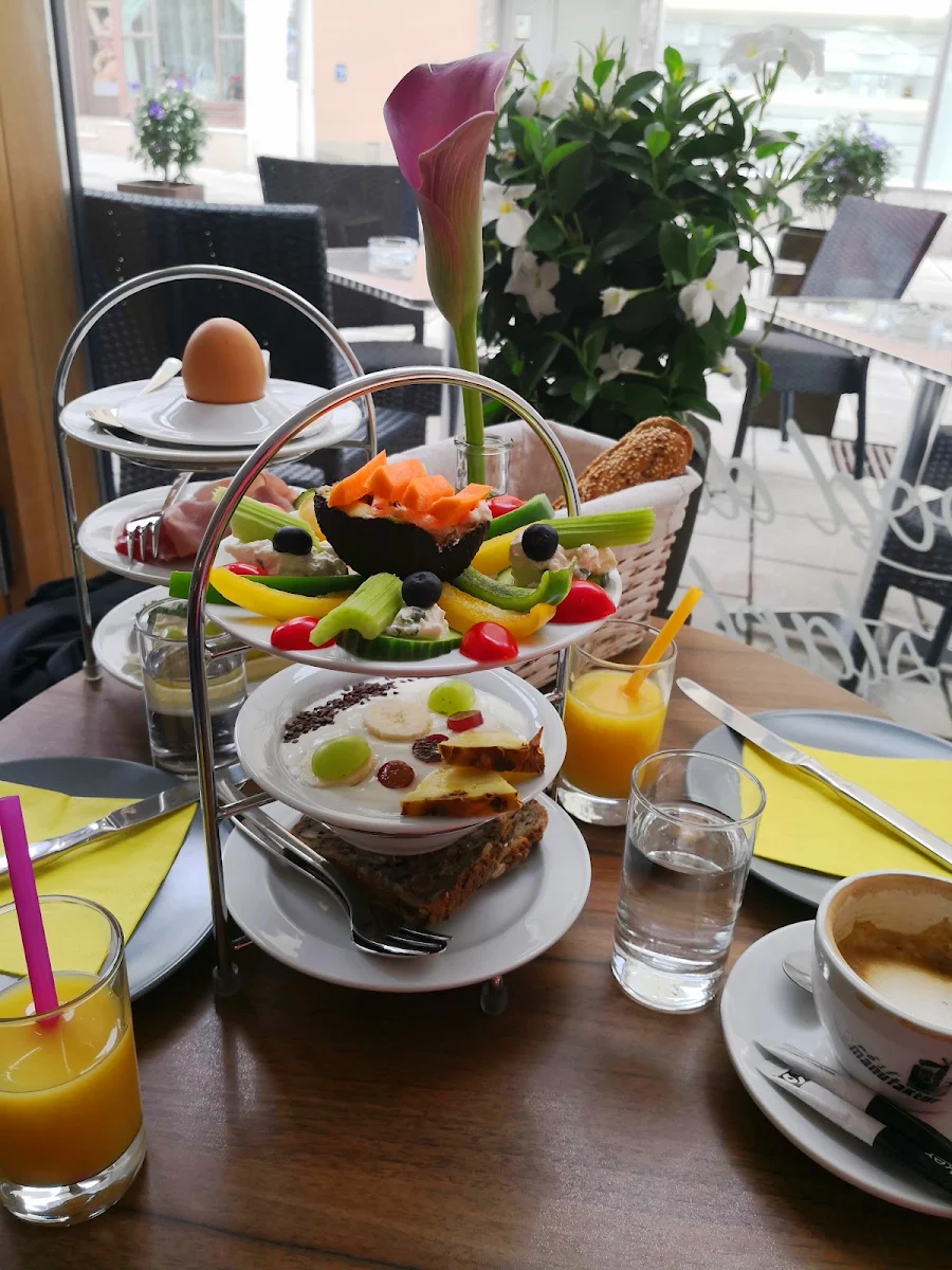 Essen und Trinken photo 2