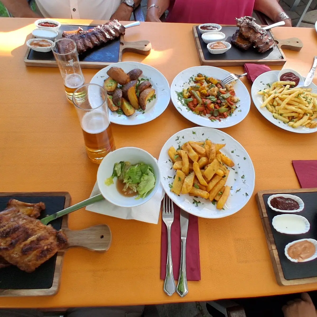Essen und Trinken photo 2