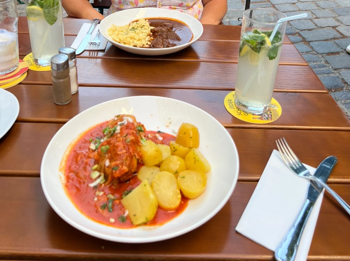 Essen und Trinken photo 3