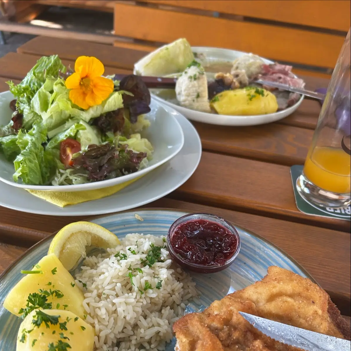 Essen und Trinken photo 1