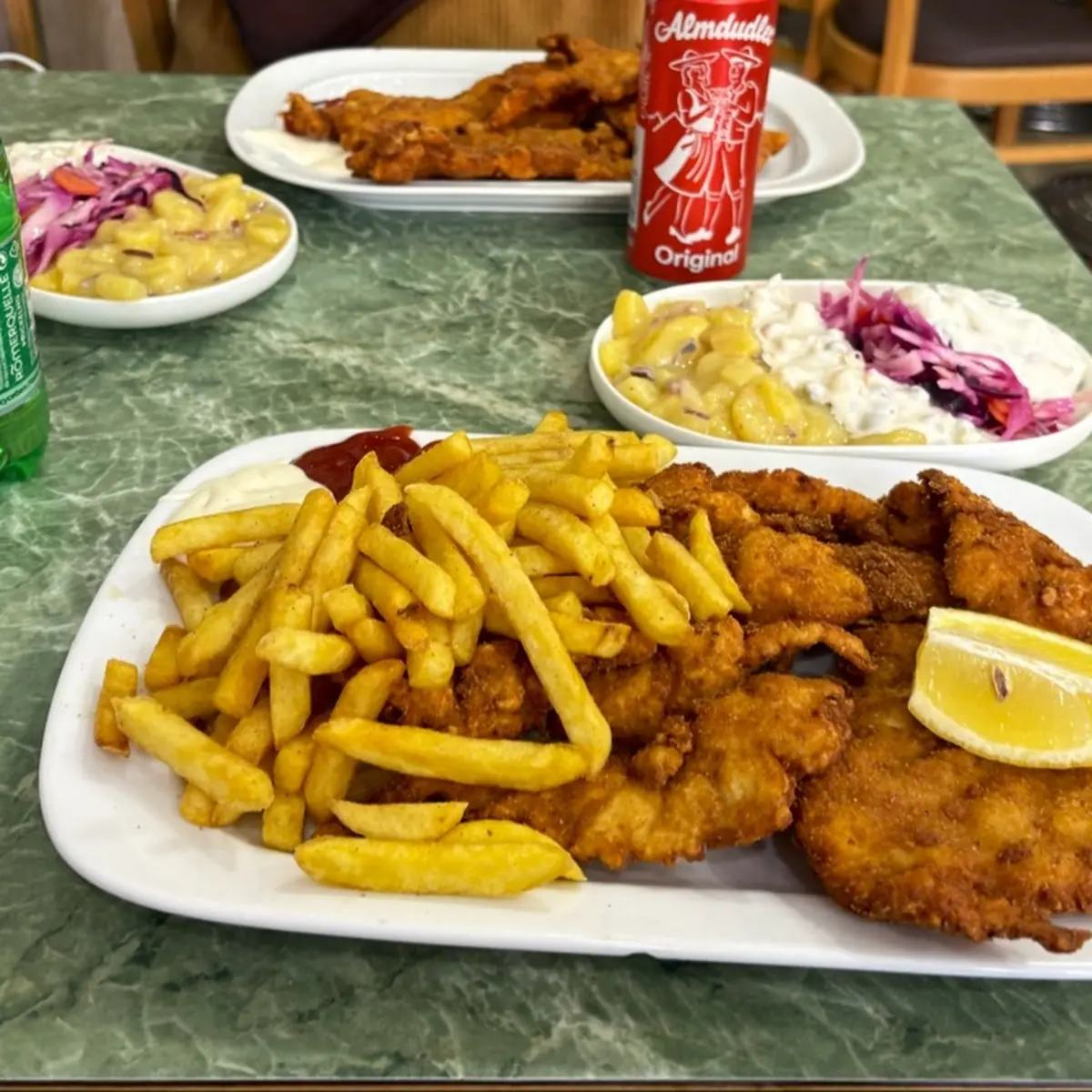 Essen und Trinken photo 1