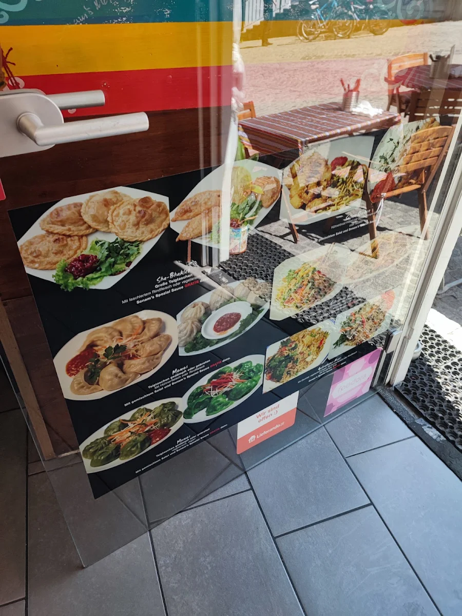 Speisekarte, WOW! SONAM'S MOMO'S