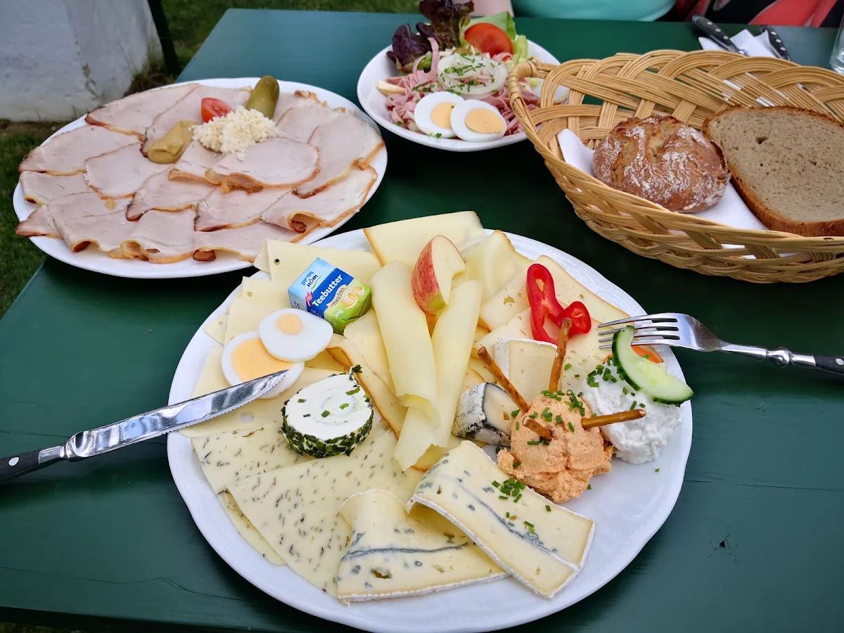 Essen und Trinken photo 3