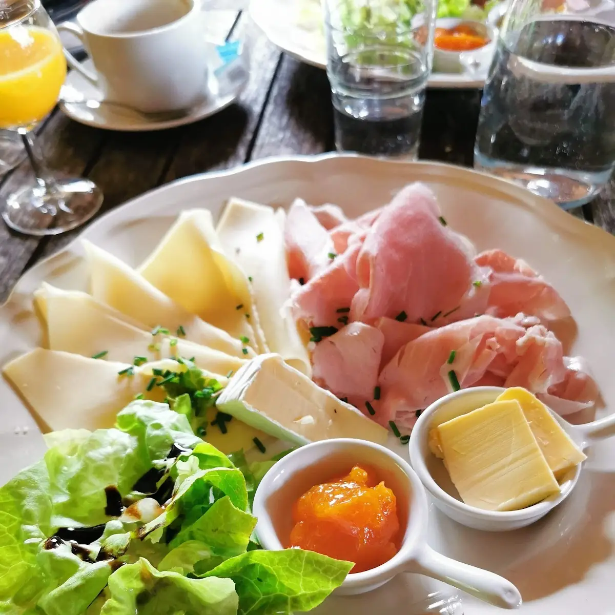 Essen und Trinken photo 2