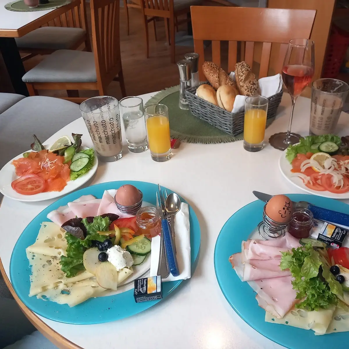 Essen und Trinken photo 2