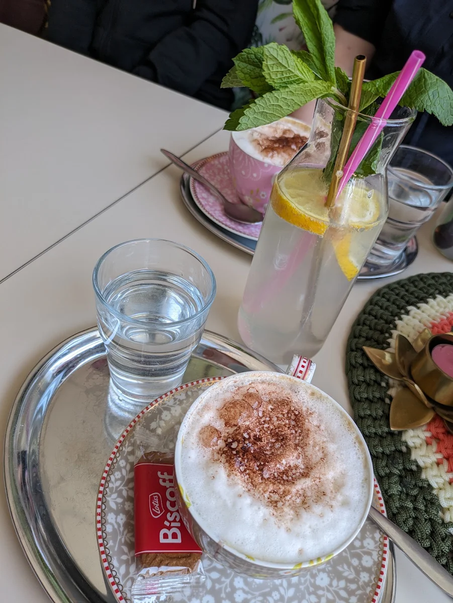 Essen und Trinken photo 3